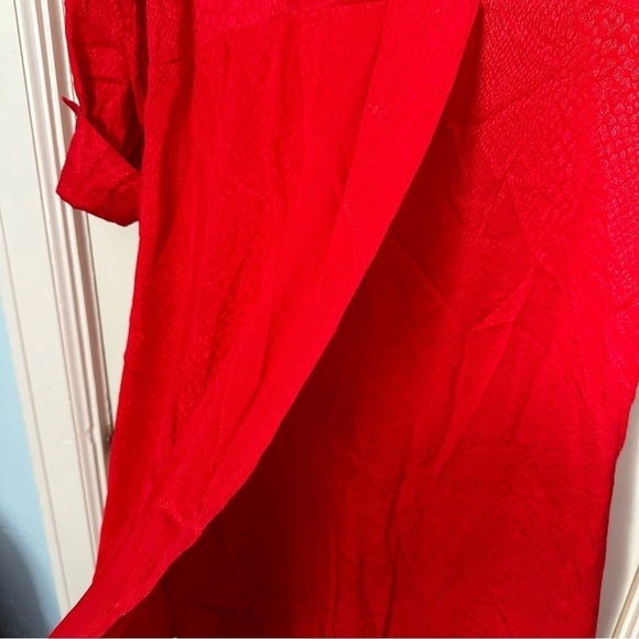 H&M Dress Red Satin Sheen Animal Print Long Sleeve FrenchCuff Faux Wrap Size 10 - Picture 7 of 12